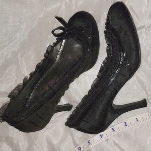 Girly Black Ruffles Dressy High Heel Pumps